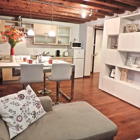 Apartment Sant'aponal - Wi Fi Venice